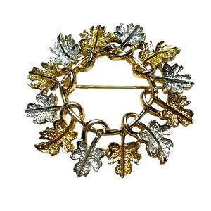 Vintage Sarah Coventry Silver and Gold Tone‎ Leaf Wreath Brooch Pin